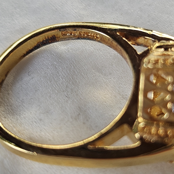 Gold and Purple Statement Ring - Picture 3 of 14